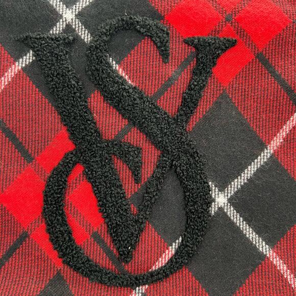 VICTORIAS‎ SECRET New Red/BlackTartan Plaid Magnetic Closure Shoulder Tote Bag - Picture 2 of 10